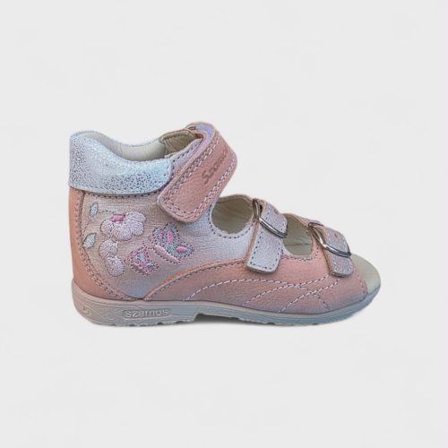 Szamos Kölyök 4433-407692 szupinált lányka szandál rózsaszín-ezüst színben pillangós hímzéssel