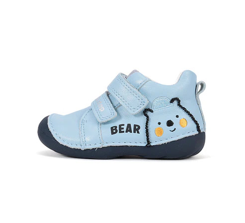 D.D.Step kisfiú bőr első lépés cipő S015-61472 világoskék színben sötétkék orrvédővel és maci mintával